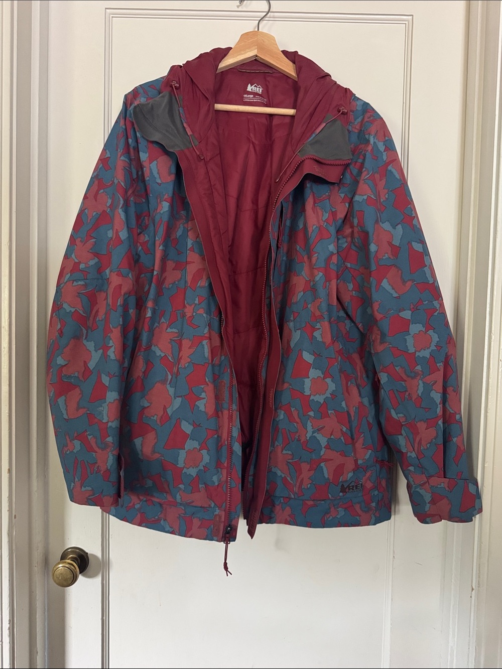 REI Women's Patterned Ski Jacket in Maroon and Teal